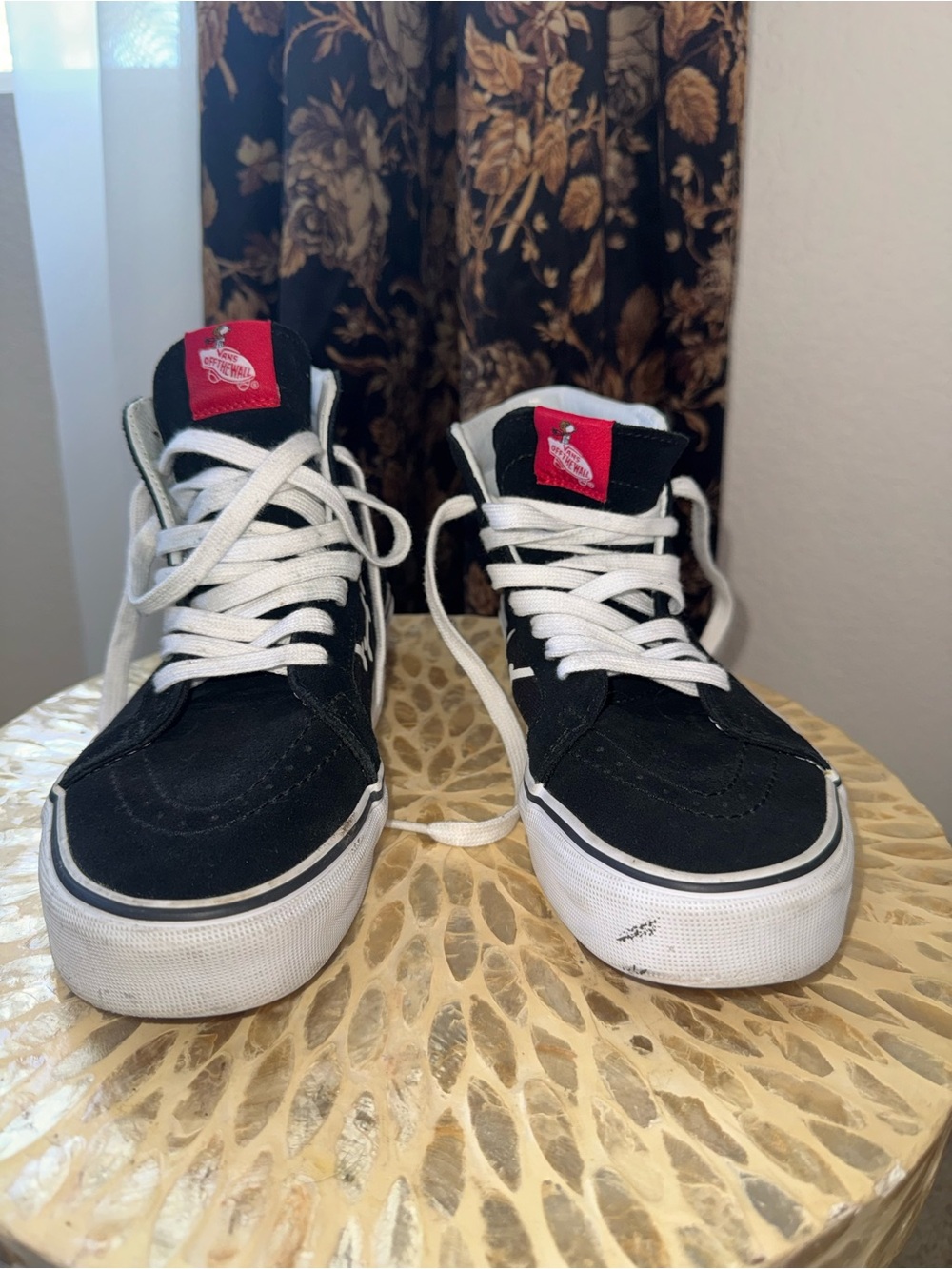 Vans x Peanuts Snoopy Skeleton Sk8-Hi Black High Top Sneakers Men’s 6.5 - Picture 3 of 9